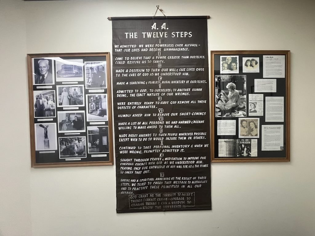 Central Service Office - Aa 12 Steps